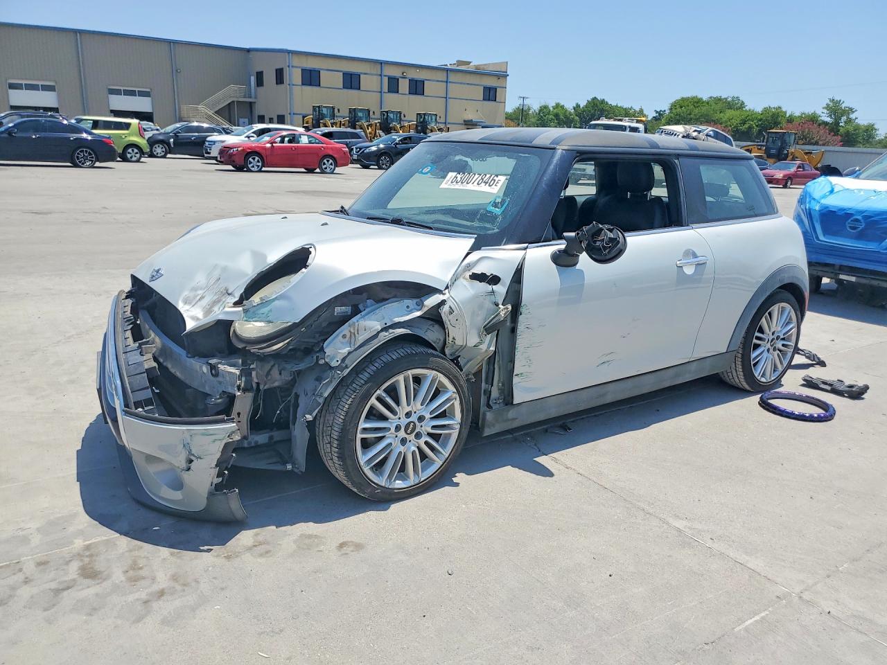 2015 MINI COOPER