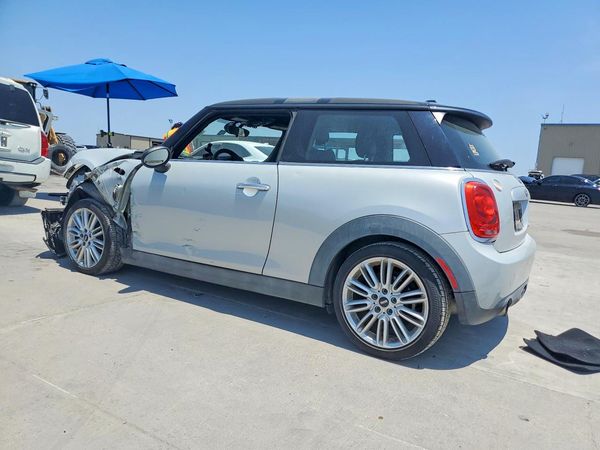 2015 MINI COOPER