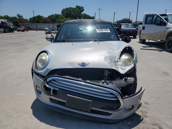 2015 MINI COOPER