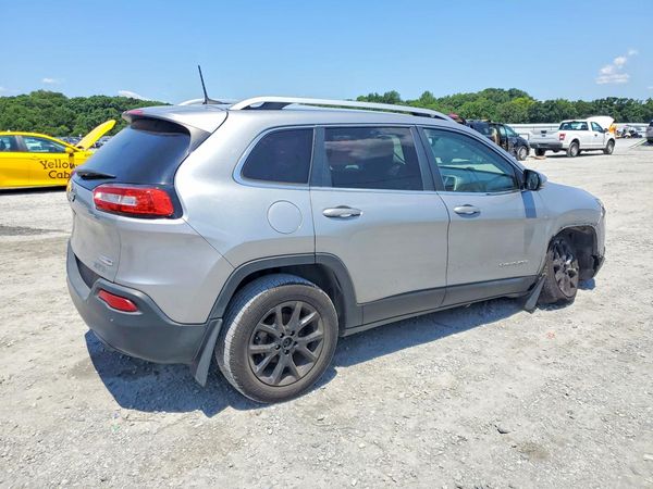 2016 JEEP CHEROKEE LATITUDE FWD