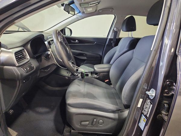 2019 KIA SORENTO L, LX, S