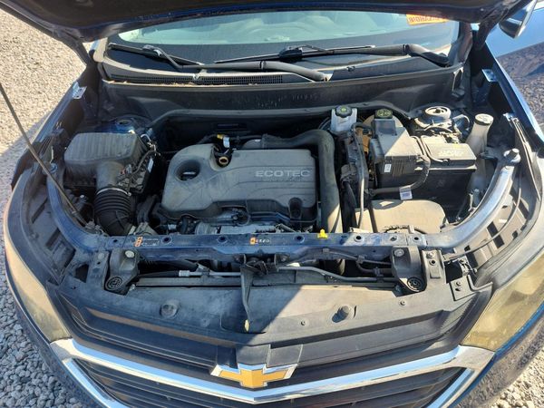 2019 CHEVROLET EQUINOX LT (2FL) — Engine bay