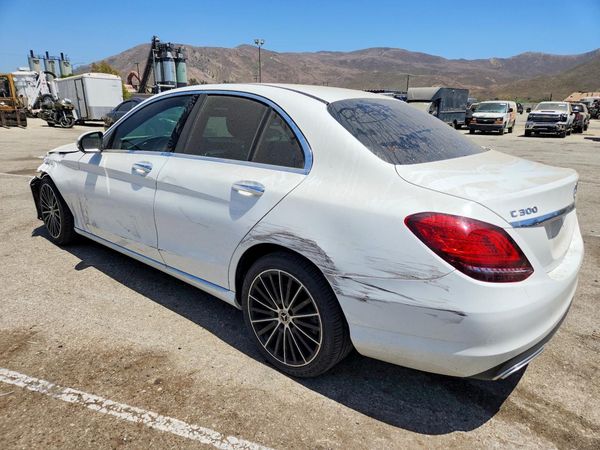 2020 MERCEDES-BENZ C C300
