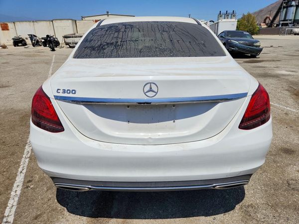 2020 MERCEDES-BENZ C C300