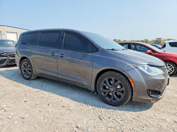 2020 CHRYSLER PACIFICA