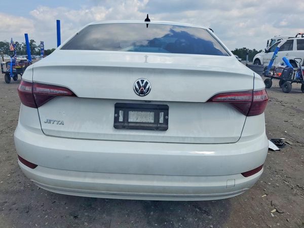2021 VOLKSWAGEN JETTA S / SE / R-Line