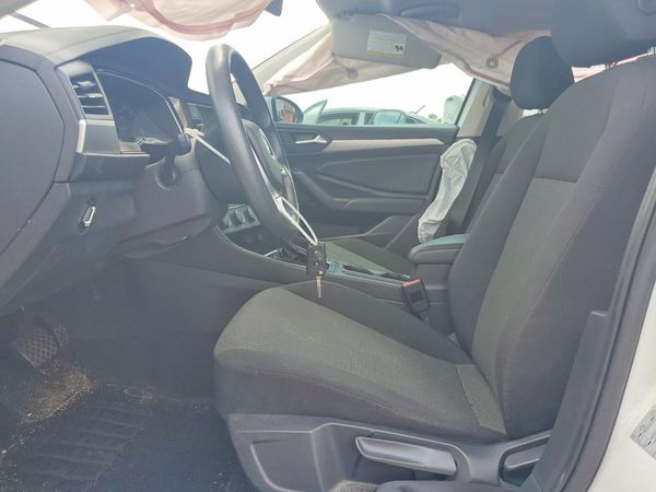 2021 VOLKSWAGEN JETTA S / SE / R-Line