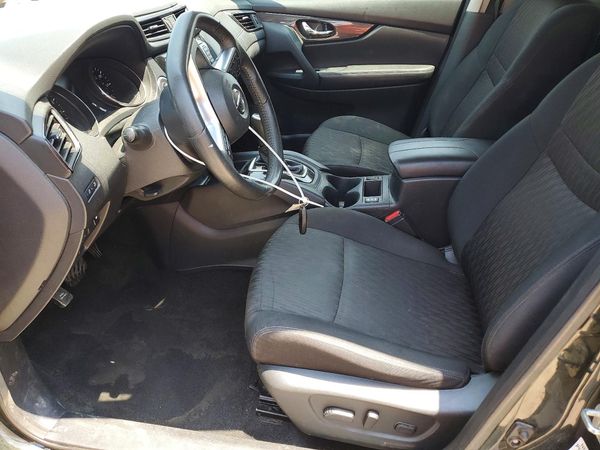 2020 NISSAN ROGUE — DENT