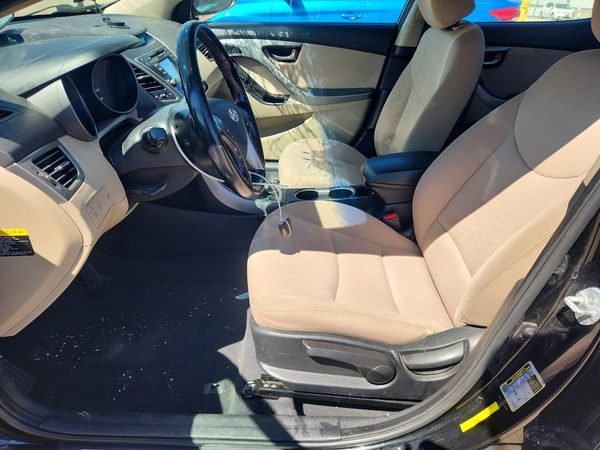 2016 HYUNDAI ELANTRA