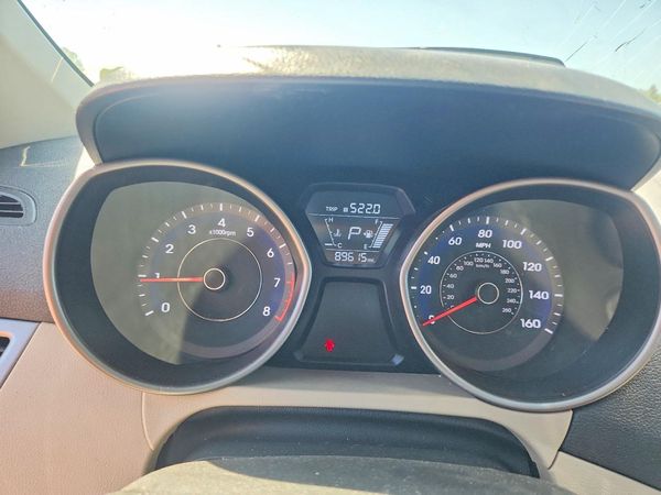 2016 HYUNDAI ELANTRA