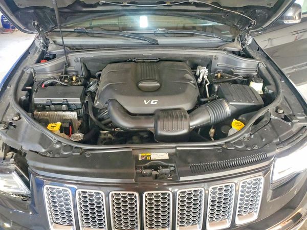 2015 JEEP GRAND CHEROKEE Summit