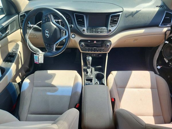 2018 HYUNDAI TUCSON