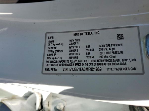 2021 TESLA MODEL 3