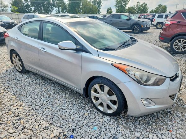 2012 HYUNDAI ELANTRA GLS(Middle grade)