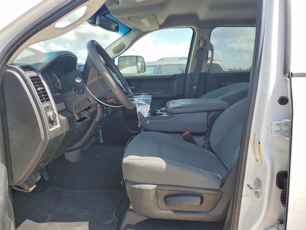 2020 RAM 1500 CLASSIC Tradesman, ST