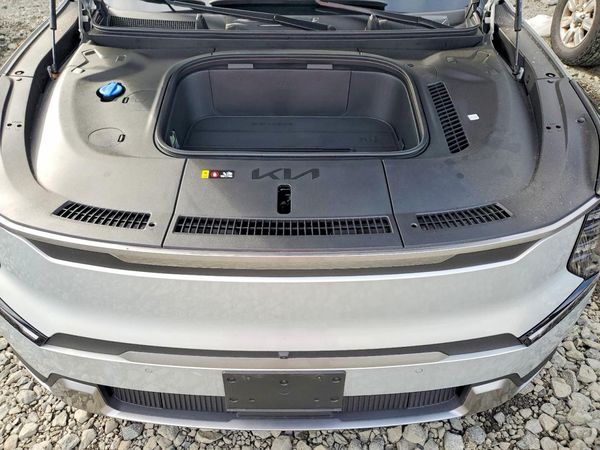 2026 KIA EV9 Wind