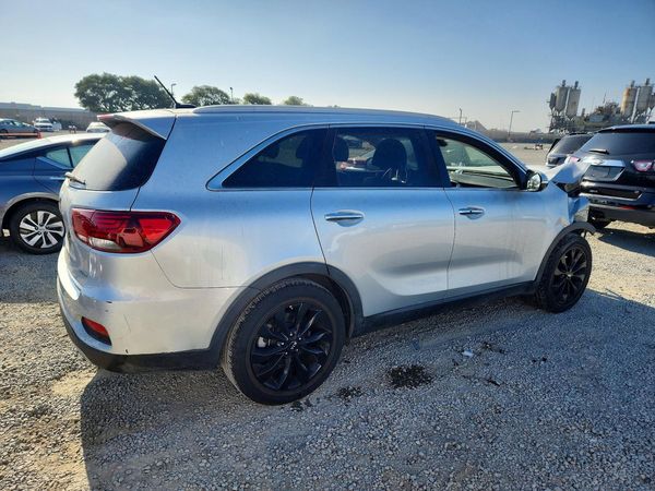 2020 KIA SORENTO