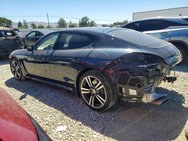2014 PORSCHE PANAMERA Base (2WD), 4 (4WD)