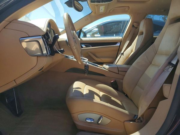 2014 PORSCHE PANAMERA Base (2WD), 4 (4WD)