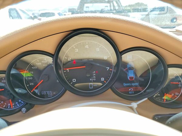 2014 PORSCHE PANAMERA Base (2WD), 4 (4WD)