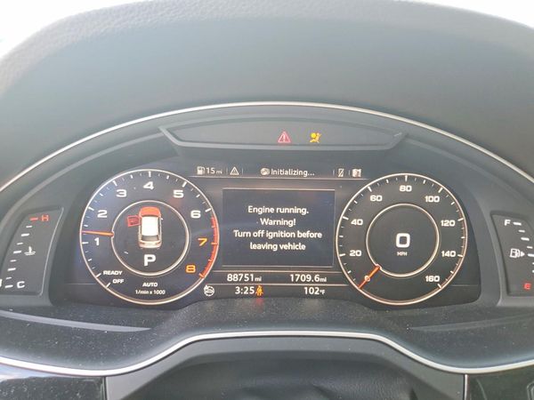 2017 AUDI Q7 quattro Premium Plus