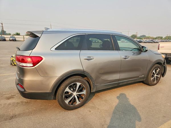 2017 KIA SORENTO EX