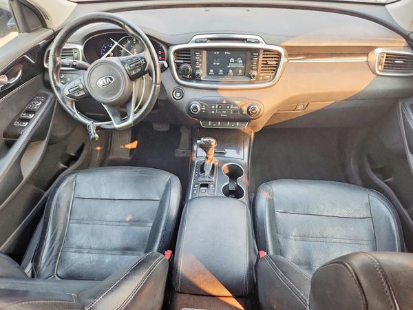 2017 KIA SORENTO EX