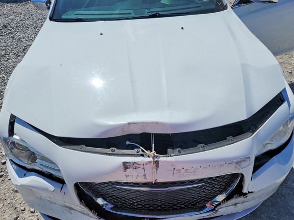 2019 CHRYSLER 300