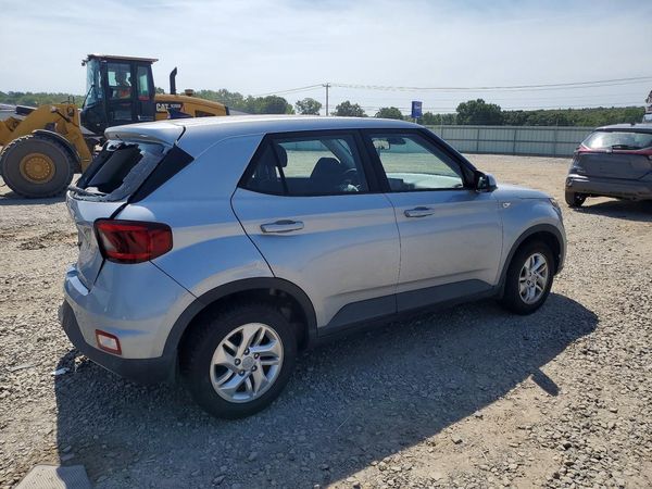 2022 HYUNDAI VENUE SE