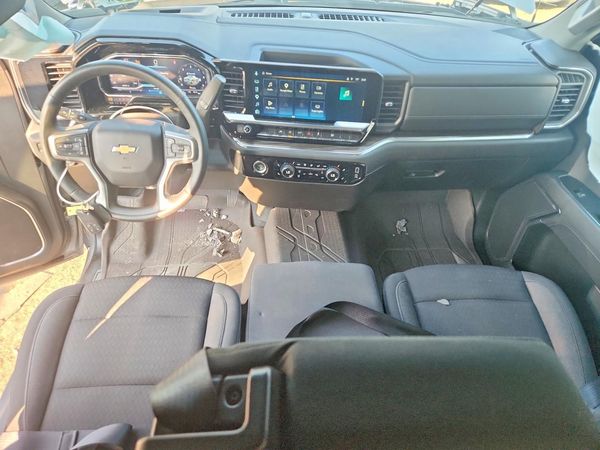 2024 CHEVROLET SILVERADO LT-L