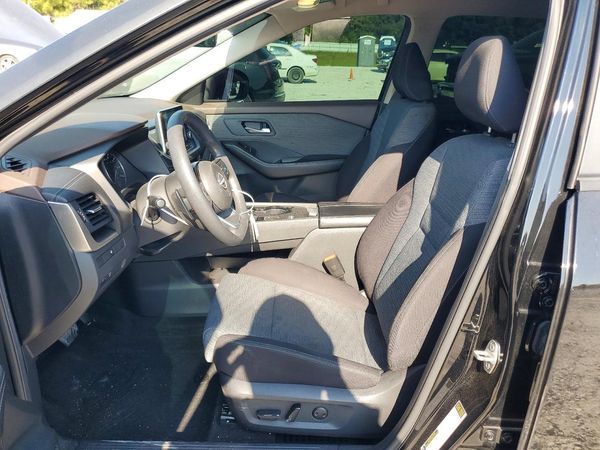 2023 NISSAN ROGUE SV — DENT