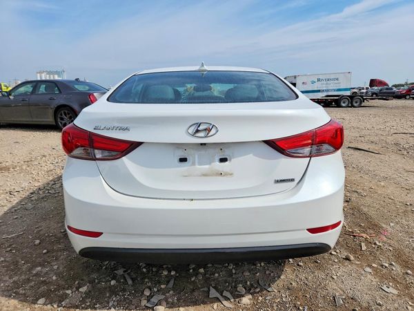 2014 HYUNDAI ELANTRA