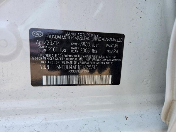 2014 HYUNDAI ELANTRA