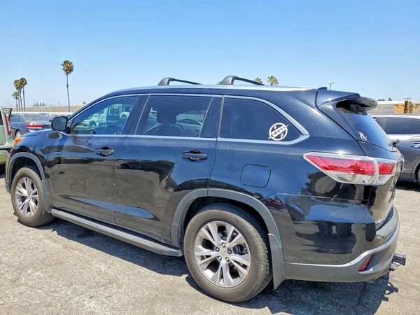2015 TOYOTA HIGHLANDER