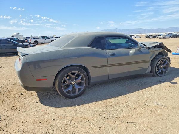 2017 DODGE CHALLENGER SXT