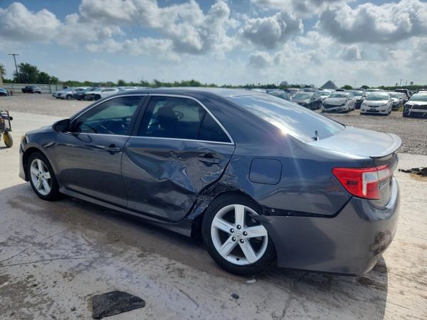 2012 TOYOTA CAMRY