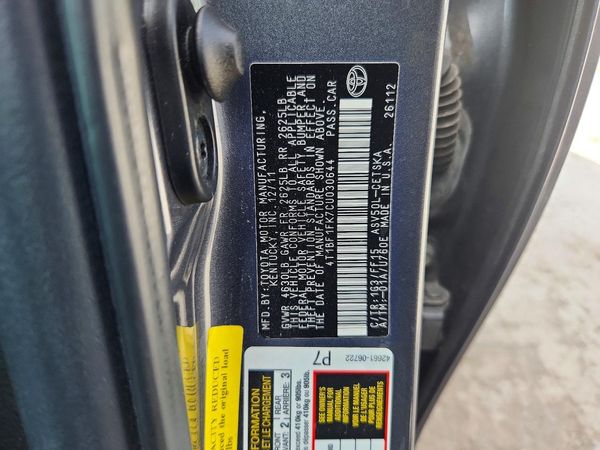 2012 TOYOTA CAMRY
