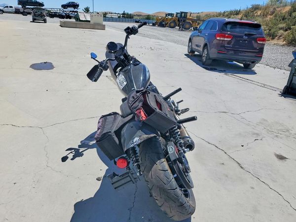 2024 INDIAN MOTORCYCLE CO. MOTORCYCLE
