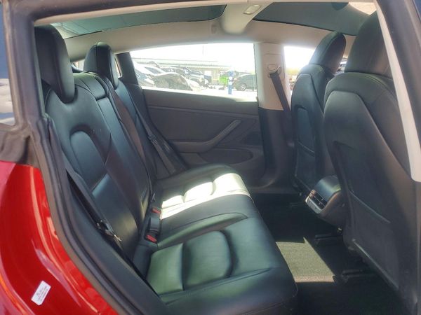2019 TESLA MODEL 3