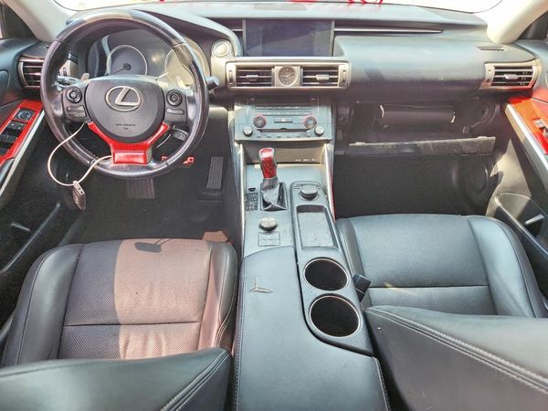2016 LEXUS IS