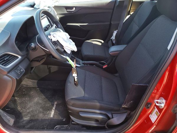 2019 HYUNDAI ACCENT