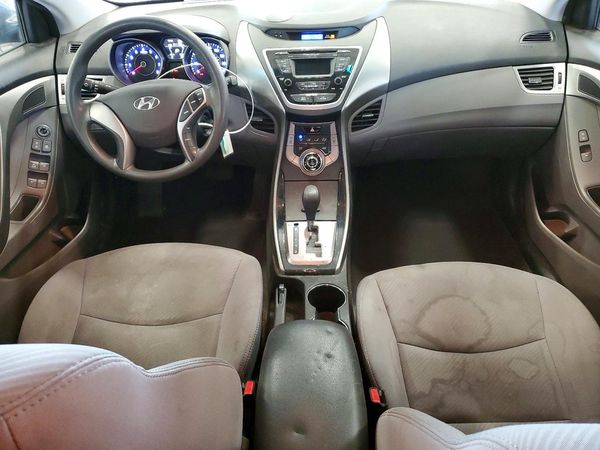2013 HYUNDAI ELANTRA