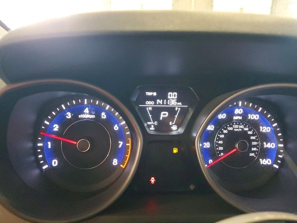 2013 HYUNDAI ELANTRA