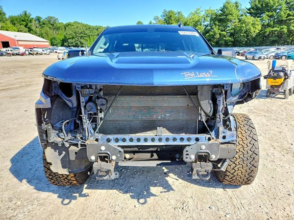 2019 CHEVROLET SILVERADO RST