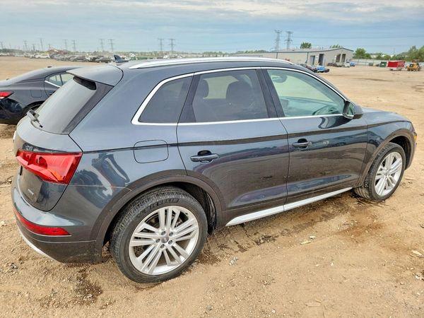 2019 AUDI Q5 quattro Premium Plus