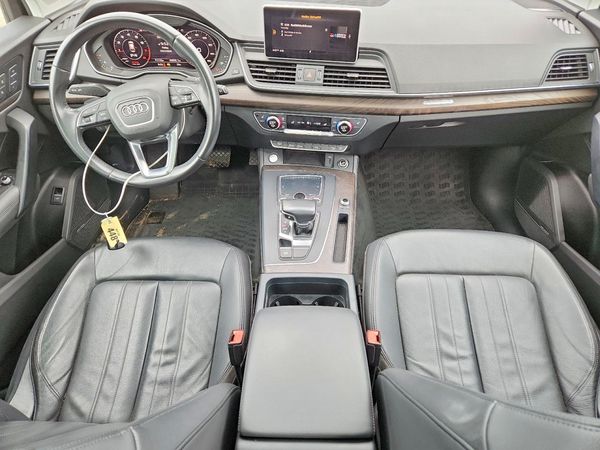 2019 AUDI Q5 quattro Premium Plus