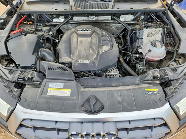 2019 AUDI Q5 quattro Premium Plus