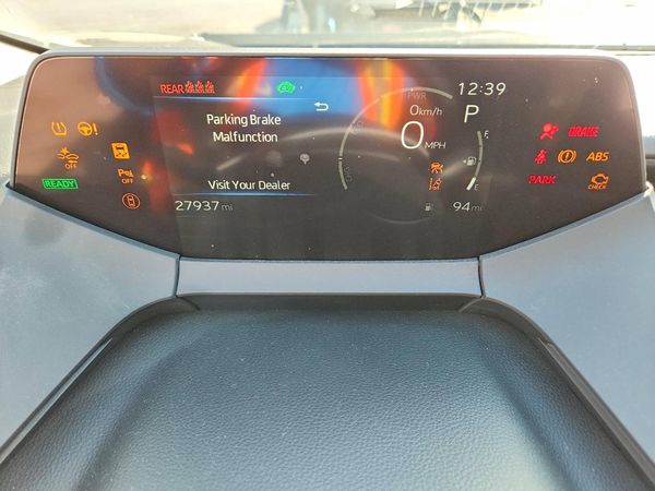 2024 TOYOTA PRIUS