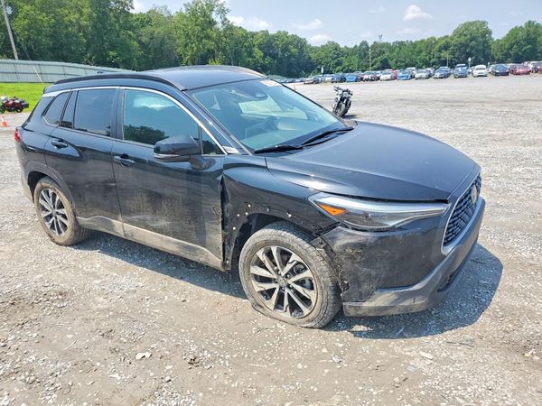 2023 TOYOTA COROLLA CROSS