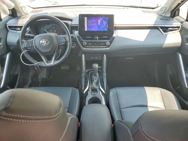 2023 TOYOTA COROLLA CROSS